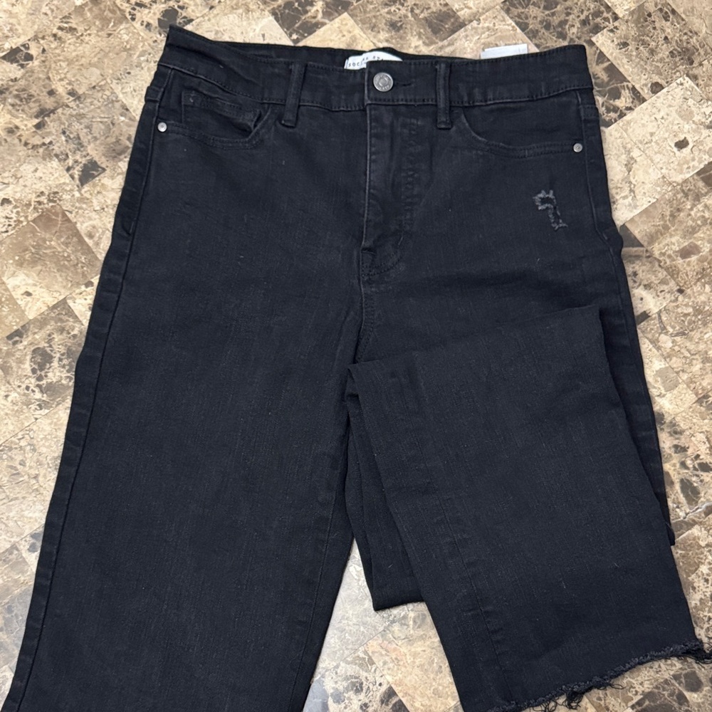 NWOT Women’s Social Standard Jeans